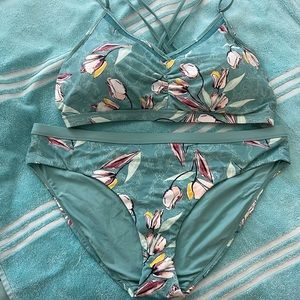Calia by Carrie Underwood bikini